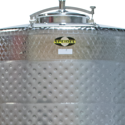 4400 l Speidel Sealed Tank with Manway, Top Hatch & Max Jacket