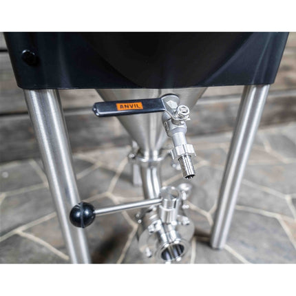 Anvil Crucible Conical Fermentor - 7 gal