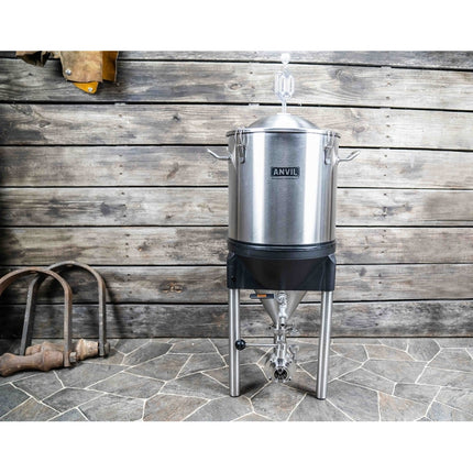 Anvil Crucible Conical Fermentor - 7 gal