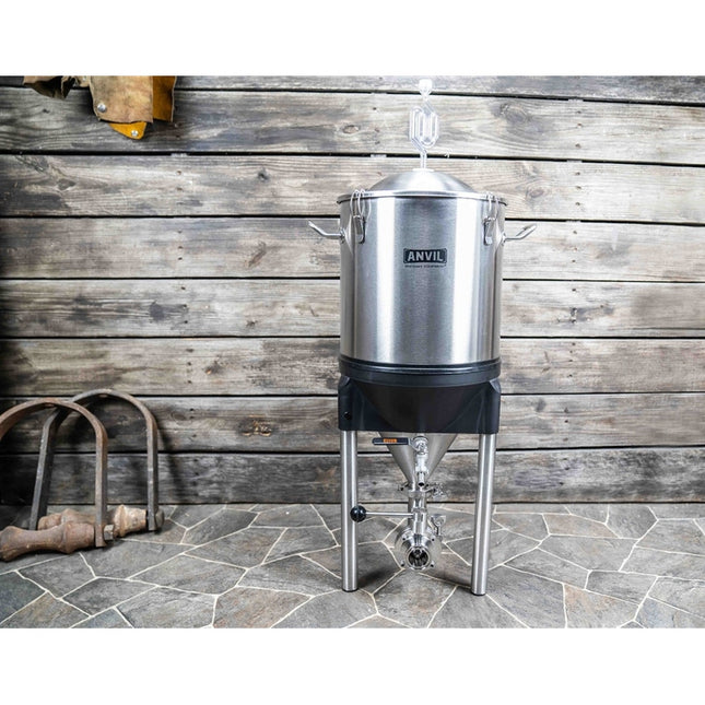 Anvil Crucible Conical Fermentor - 7 gal
