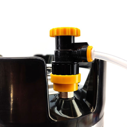 Duotight Flow Control Ball Lock Bev Out (Black) - 8mm (5/16)