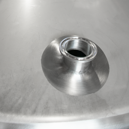 MB - Electric Hot Liquor Tank - 3.5 bbl (4.5 bbl Total) - Cosmetic Defect