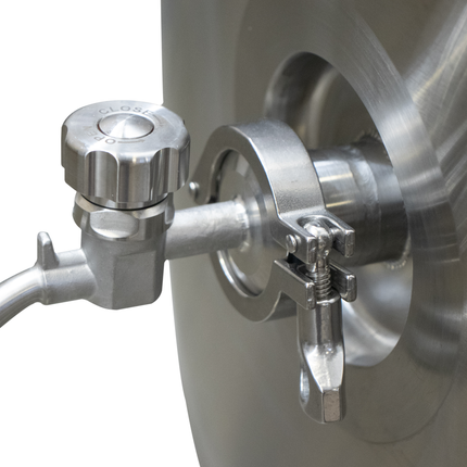 MB - Pro Brite Tank - 7 bbl - V3