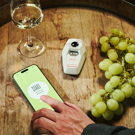 pH2Go Digital pH Meter by Anton Paar