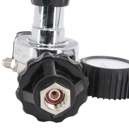 KOMOS Premium Dual Gauge CO2 Regulator - Tool-Free - 60 psi