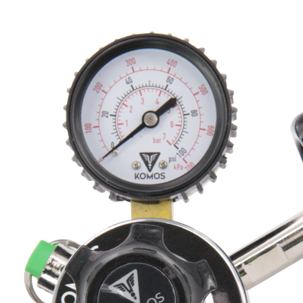 KOMOS Premium Dual Gauge CO2 Regulator - Tool-Free - 60 psi
