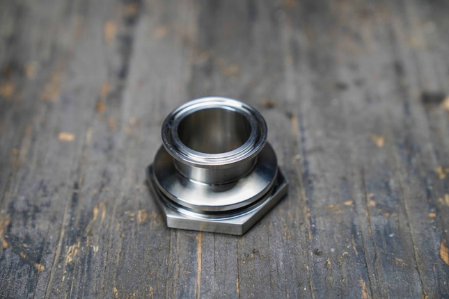 1.5 Tri-Clamp Lid Adapter for the Foundry